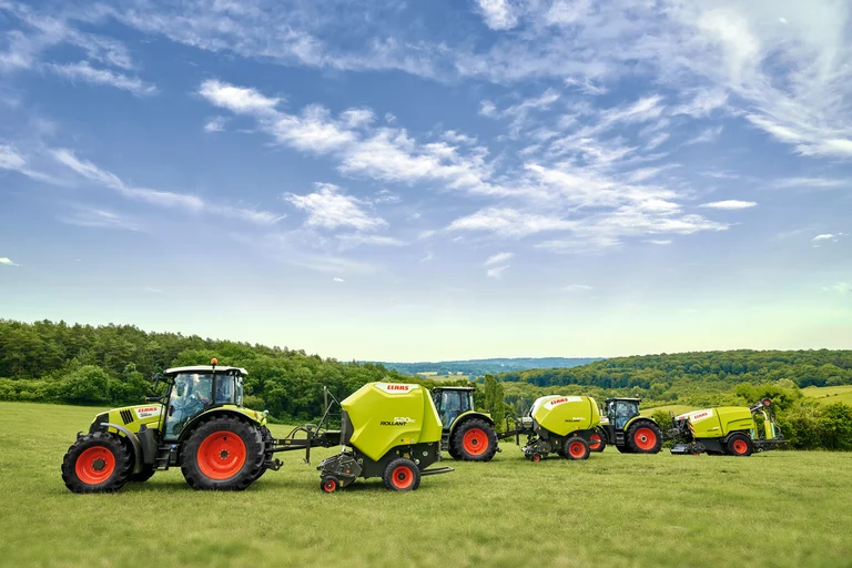 CLAAS ROUND BALER